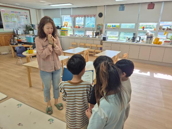 “선생님, 고맙습니다!” 악양초 학생자치회, 스승의 날 맞이 ‘진심 배달 대작전’ 펼치다